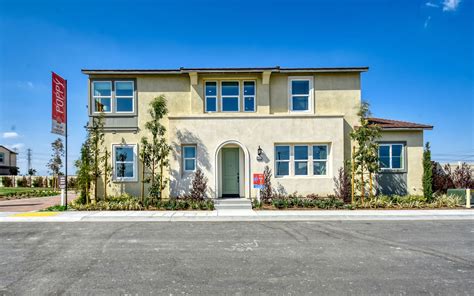 New Homes in Ontario Ranch, CA | Poppy at Canvas Park at New Haven