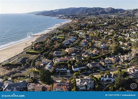 Aerial Los Angeles Pacific Palisades Neighborhood Stock Image - Image of palisades, community ...