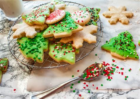 Ginger Crinkle Cookies - Easy Cake Mix Recipe! | Chenée Today