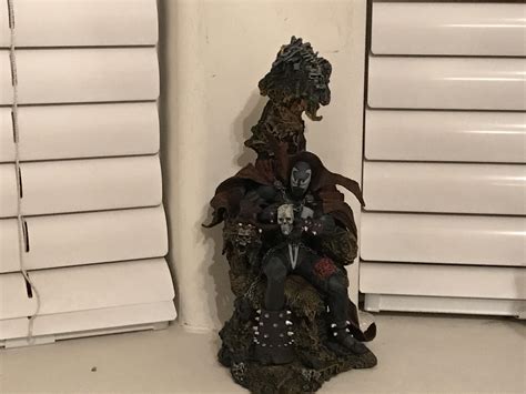 Spawn statue that I found today at my LCS . : r/Spawn