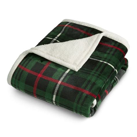 Better Homes & Gardens Velvet Plush to Sherpa Green Plaid Throw Blanket, 1 Each - Walmart.com ...