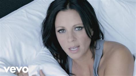 Sara Evans - A Little Bit Stronger - Directlyrics