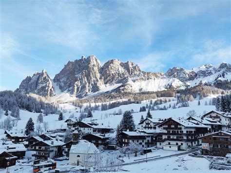 10 Best Ski Resorts in Italy, 2023/24