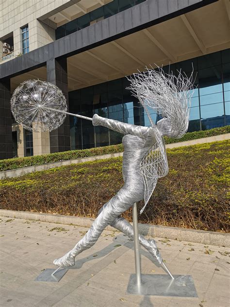 Incredible Garden Stainless Steel Dandelion Wire Fairy Sculpture