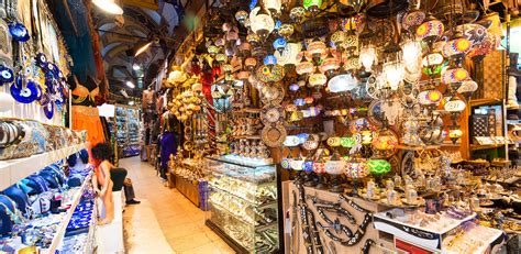 A Guide to Istanbul’s Grand Bazaar - Born Free - Fare Buzz Blog