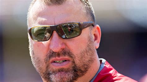 Former Wisconsin coach Bielema back in Big Ten, hired by Illinois | FOX Sports