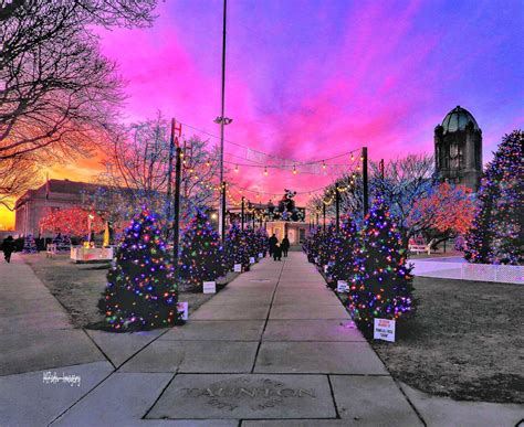 Taunton Christmas Parade 2024 - Janaye Corabel