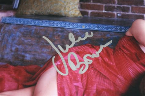 Julie Bowen signed 8 x 10, Modern Family, Beckett BAS BE86765 | eBay