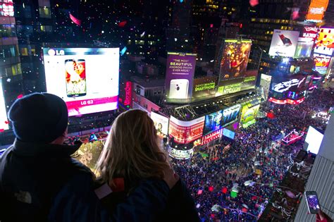 Happy 2014! Party in Times Square rings in the new year | New York Post