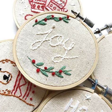 Embroidery Christmas ornaments (With images) | Diy embroidery kit, Diy ...