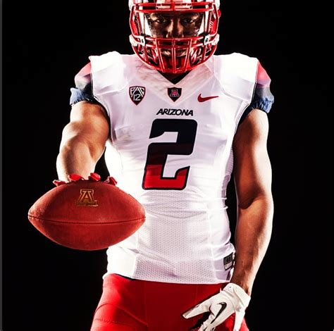 Arizona Wildcats unveil new football uniforms