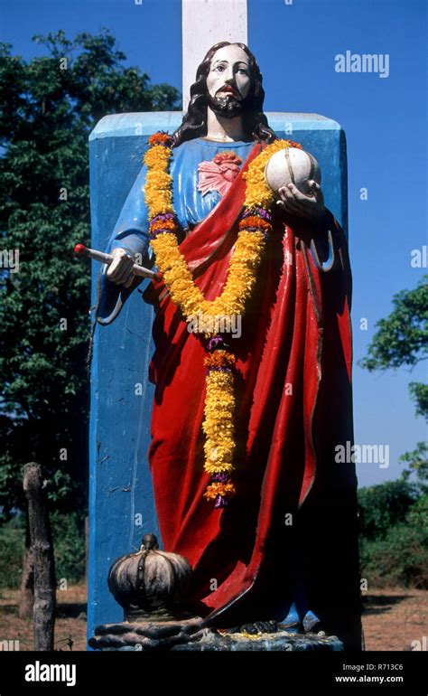 statue of jesus christ, vajreshwari, maharashtra, india Stock Photo - Alamy