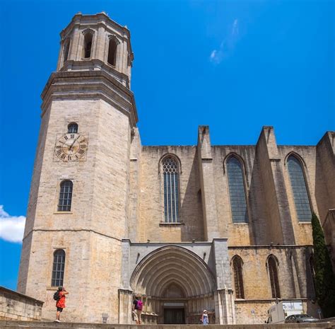 Premium Photo | Cathedral in girona