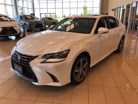 Lexus Cuts GS 450h Hybrid Sedan For 2019 | autoTRADER.ca