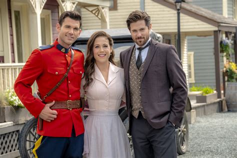 Extended Preview - Surprise - When Calls the Heart | Hallmark Channel