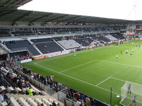 Pat's Football Travels Blog: 18/09/16 Heracles Almelo 0 - 2 Ajax ...