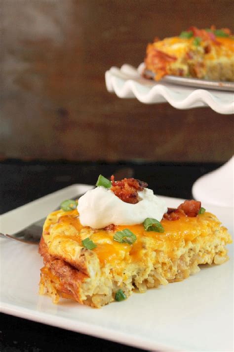 Hash Brown Bacon Quiche Recipe | FaveSouthernRecipes.com