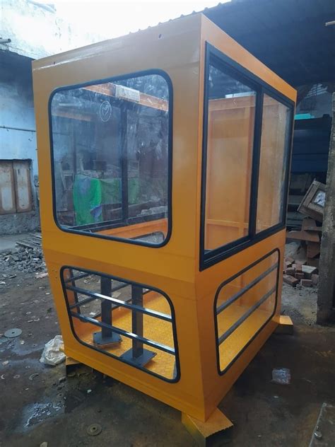 Mild Steel And Glass Crane Operator Cabin, Size/Dimension: 4*3.5*7(l*w ...