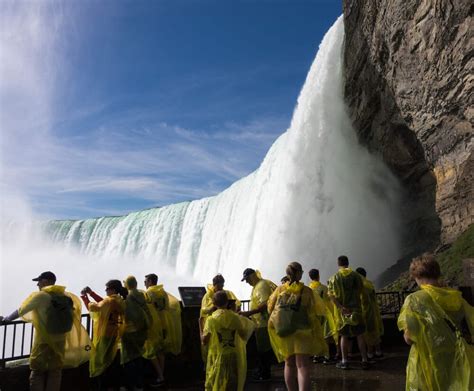 Things to Do in Niagara Falls in the Winter | Niagara Winter Attractions