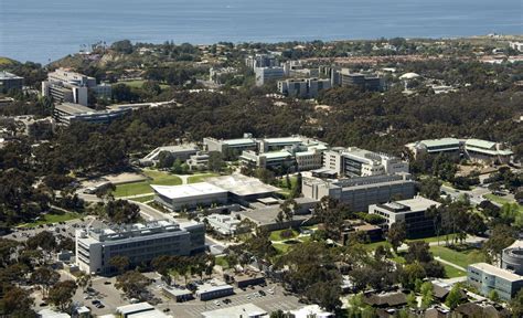 UC San Diego - Center for Advanced Nanoscience