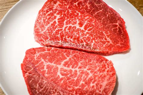 Kobe vs. Wagyu | What’s the Difference? | Cozymeal