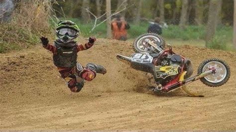 Reacting To Funny Dirt Bike Crashes 2018!!! | Dirt bike racing, Cool ...