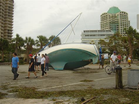 Hurricane Wilma (2005) - Miami Photo (622031) - Fanpop