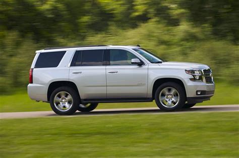 2020 Chevrolet Tahoe Pictures - 142 Photos | Edmunds