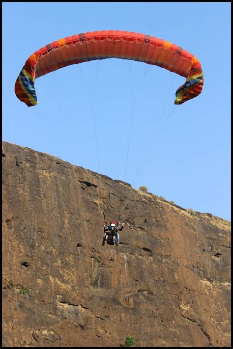 Travel blogs: Paragliding at Kamshet