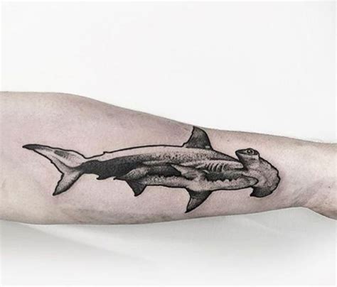 17 Best Simple Shark Tattoo Ideas - Beautyholo | Shark tattoos, Simple shark tattoo, Tattoos