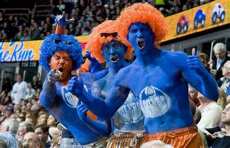 Edmonton Oilers fans in Body Paint | HockeyGods