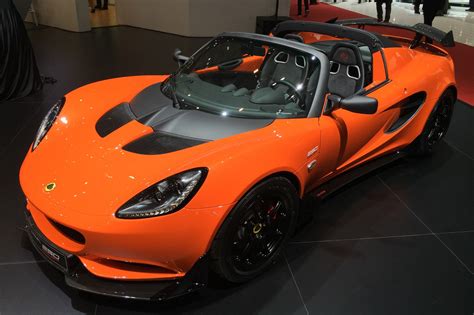 Lotus Elise Cup 250: fastest-ever Elise lands in Geneva | CAR Magazine