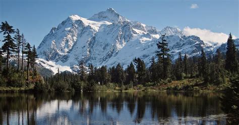 From Seattle To Mount Baker On A 10-Day Road Trip | Above Us Only Skies