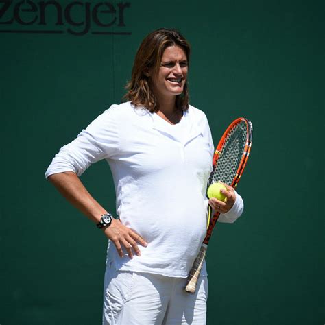 Amelie Mauresmo - PravinDegan