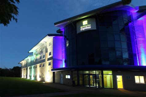 Holiday Inn Express Southampton - M27 J7, Eastleigh offers Free Cancellation | 2021 Price lists ...