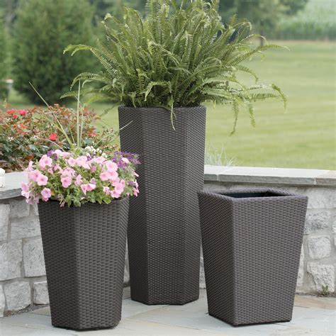 Square Resin Wicker Vista Planter | Garden planters pots, Outdoor ...