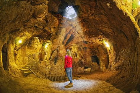 Ihlara Valley and Derinkuyu Underground City Tour