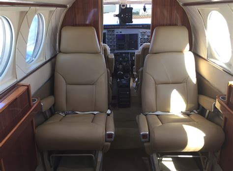 1973 BEECHCRAFT KING AIR C90 S/N LJ-0592 - Leader Luxury