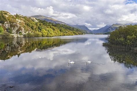 Llyn (Lake) Padarn looking looking souh-east towards