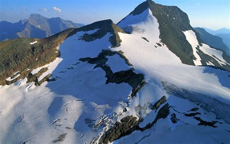 Black Mountain White Snow - [1920 X 1200]