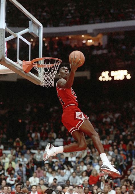 Jordan, Wilkins reflect on memorable '88 dunk contest battle | AP News