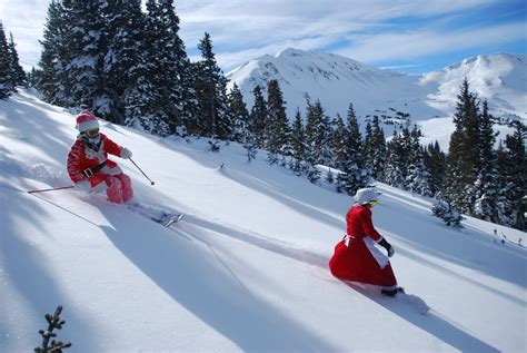 10 reasons why you should ski at Christmas! - Alp Leisure Ltd