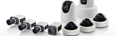 This home security camera is smarter than Amazon and Google's, but it's ...