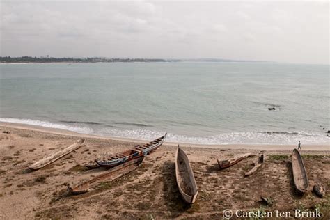The shore at Elmina | Carsten ten Brink | Flickr