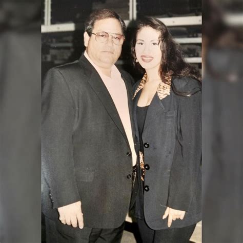 Selena and her father Abraham Quintanilla! #Selena #Selenaquintanilla # ...