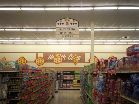 Albertsons LLC | Interior of Albertsons on Broadway Boulevar… | Flickr