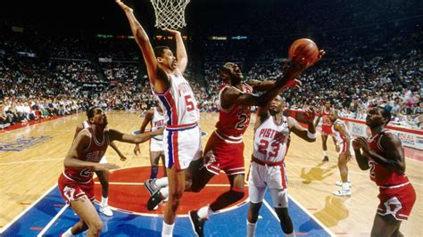 The Bulls vs. Pistons rivalry: when Michael Jordan dropped 59 points on ...