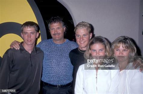 Zachery Ty Bryan Family Photos and Premium High Res Pictures - Getty Images