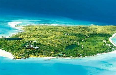 4. Mel Gibson - Mago Island, Fiji: Top 10 Celeb Owned Islands