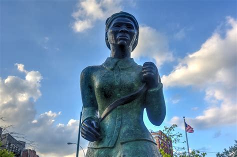 The U.S. Capitol may have a Harriet Tubman statue one day - Curbed DC